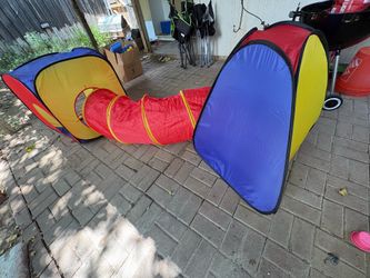 Kids tent