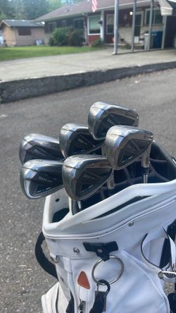 Taylormade Iron and Wedge Set