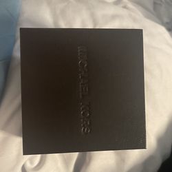 Michael Kors Watch Box 