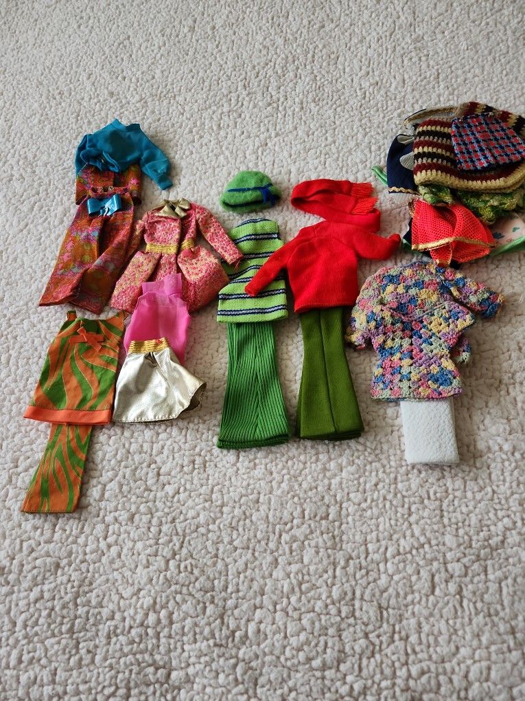 1969 BARBIE OUTFITS