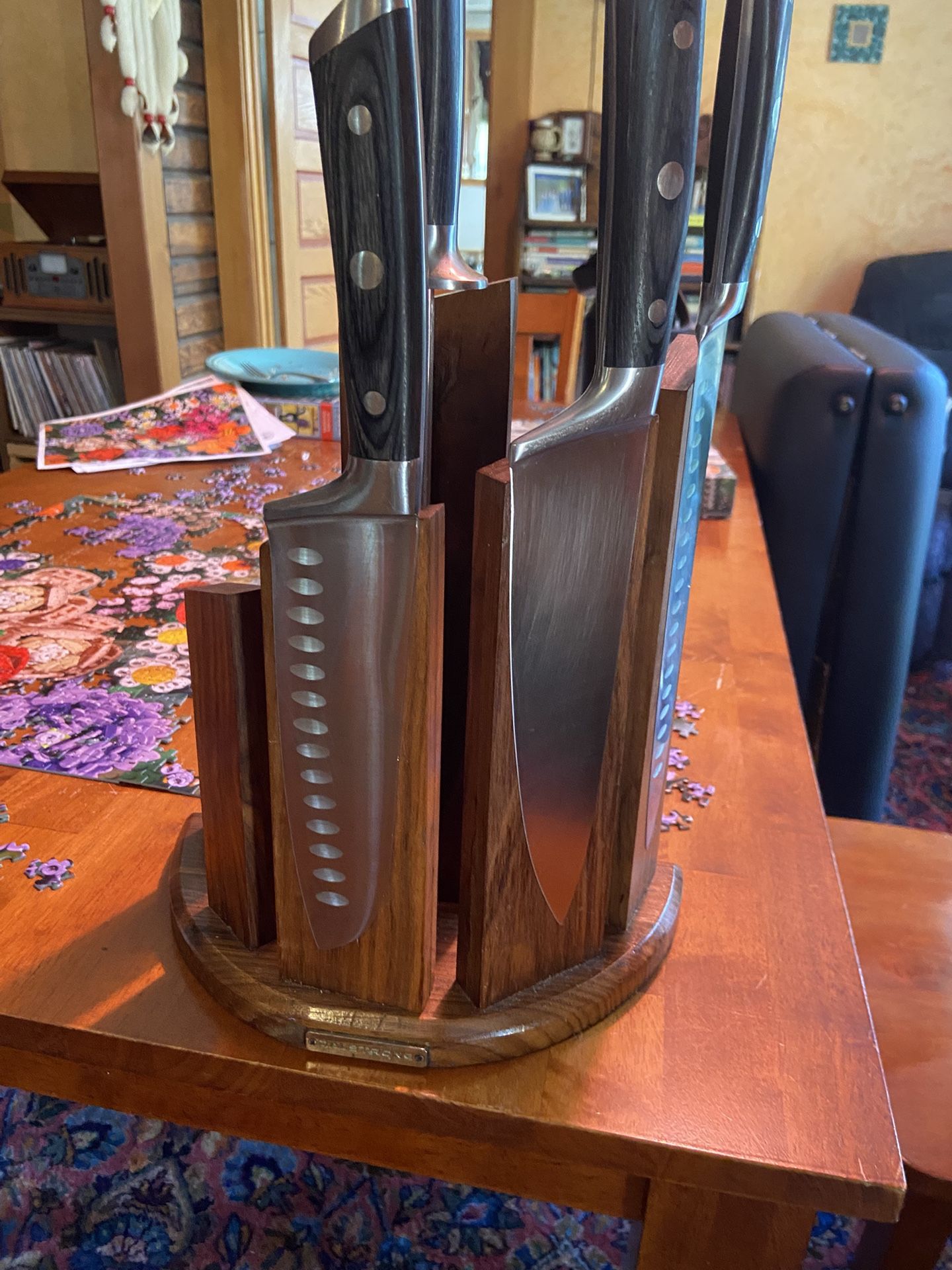 Dalstrong Wooden Knife Spire Holder (Retails for 200)