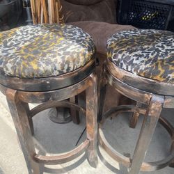 2 Wooden Stools With Animal Print 