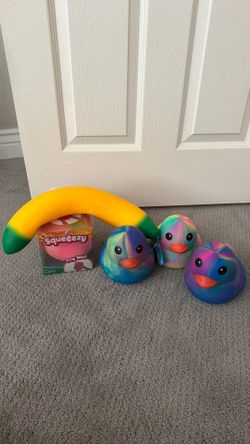 Sunny Days Squeezy banana/peach/ducks bundle