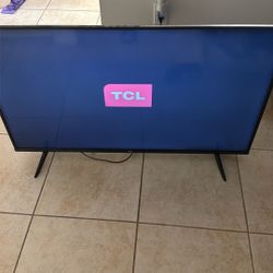 TCL 43in TV