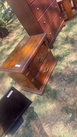 Night stand