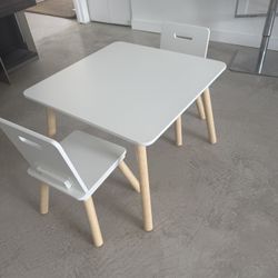 Kids Table 