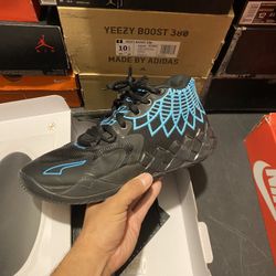 Puma LaMelo Ball Buzz City size 9.5 USED