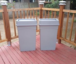 Set of 2 Commercial Slim Trash Cans with Swing Lids - Gray (23 Gal)