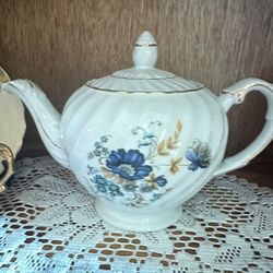 Woods And Sons Vintage Teapot