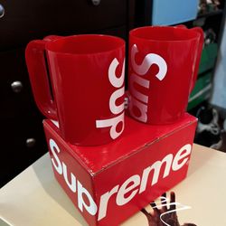Supreme Heller Mugs Red