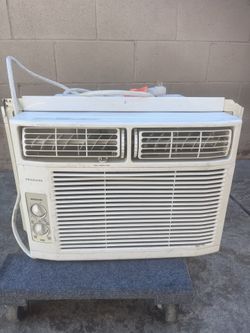 Wall Air Conditioner