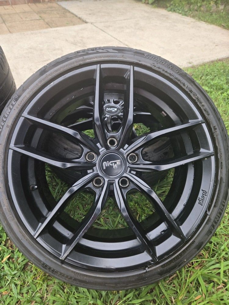 18 5x120 Wheels 35mm