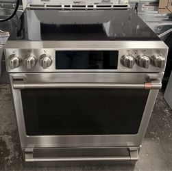 Café INDUCTION Range w/5-Elements+CONVECTION