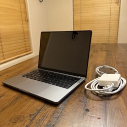 MacBook Pro 16 GB RAM M1 Pro