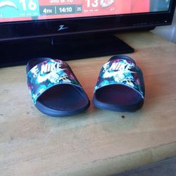 Women's Nike Flip Flops Size Us 8