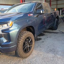 2023 Chevrolet Silverado 1500 LTD