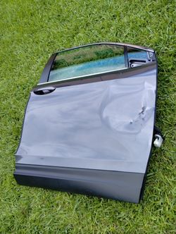 2016 To 2022 Honda Pilot Front Right Passenger Door. 