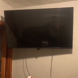 Tv With Mount 