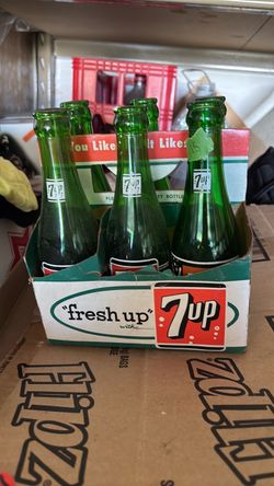 7 up 6 bottle cardboard case