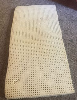 Latex topper of 17” x 36”