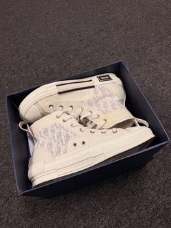 Size 42 Dior Sneakers