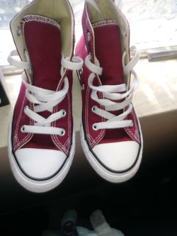 Converse size 1