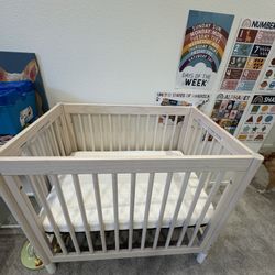 Babyletto Gelato 4-in-1 Convertible Mini Crib
