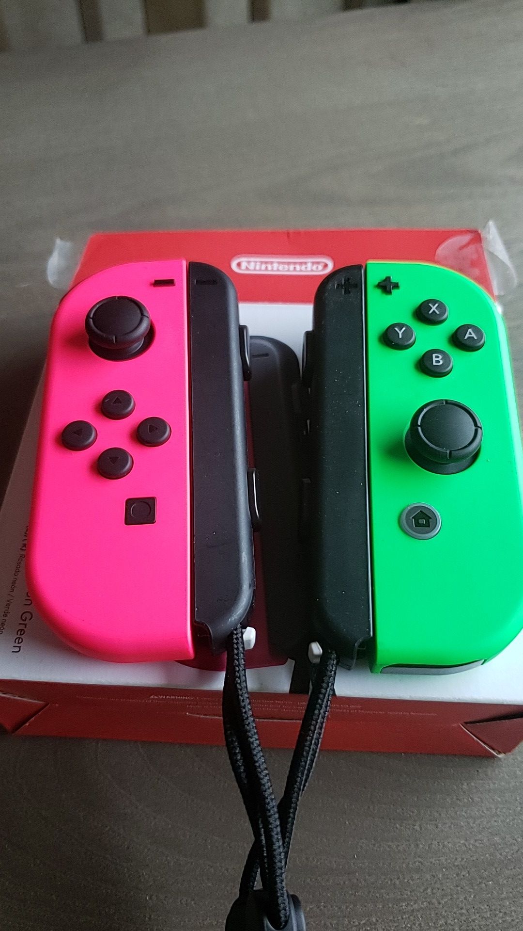 Nintendo switch joy cons pink green