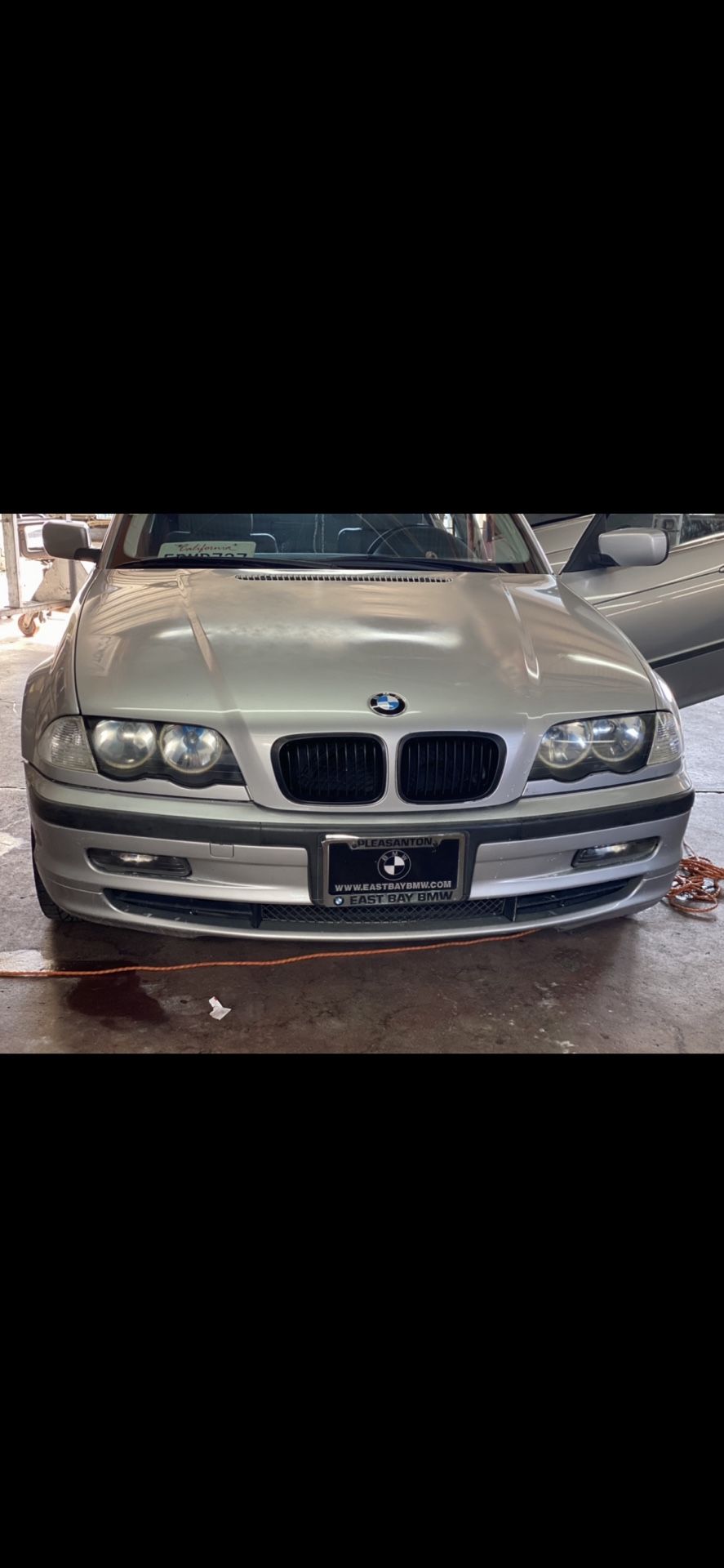 2000 BMW 328i