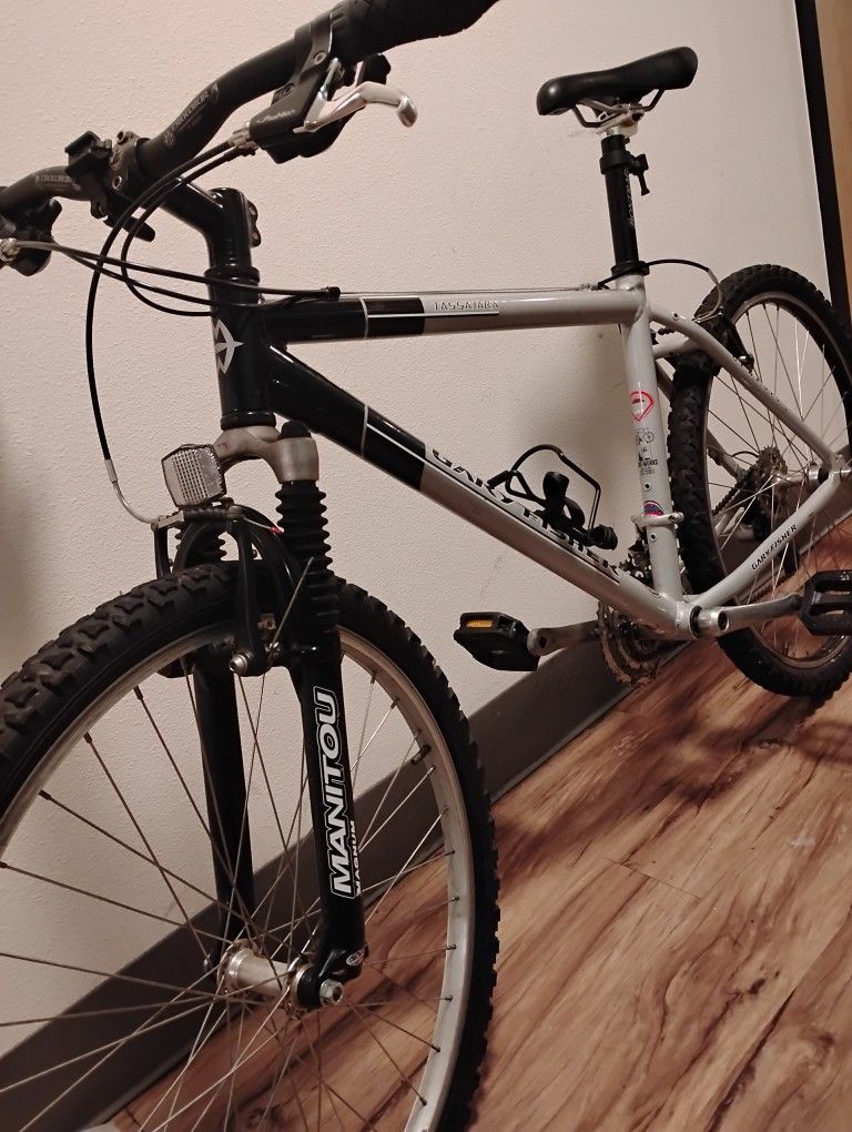 Vintage 97 Gary Fisher Tassajara Mountain Bike