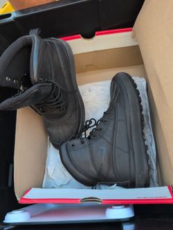 Men's Shoes For Sale !