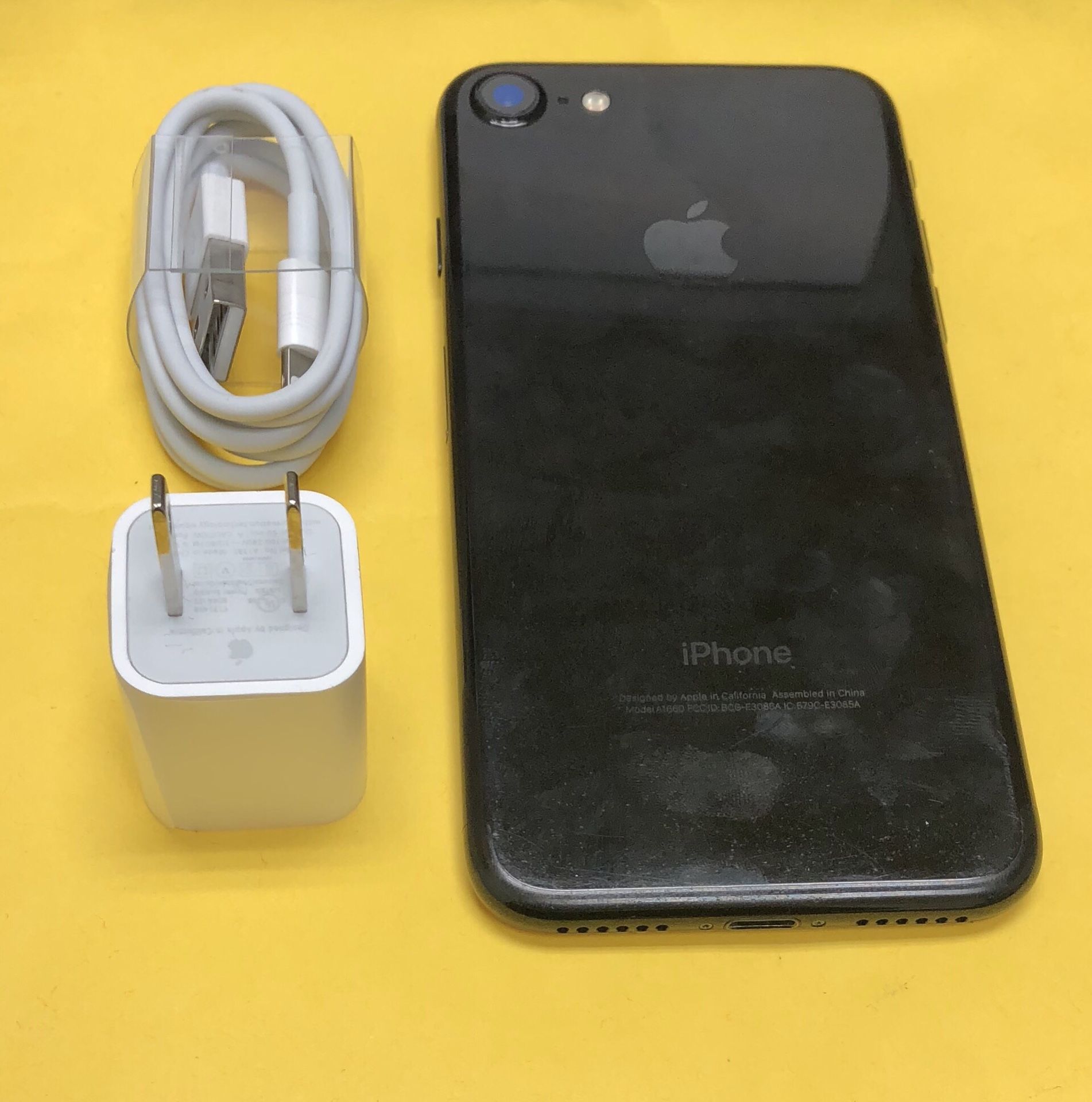 iPhone 7 128GB Factory Unlocked
