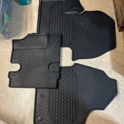 Mercedes Sprinter All-weather Floor Mats (cargo cabin)