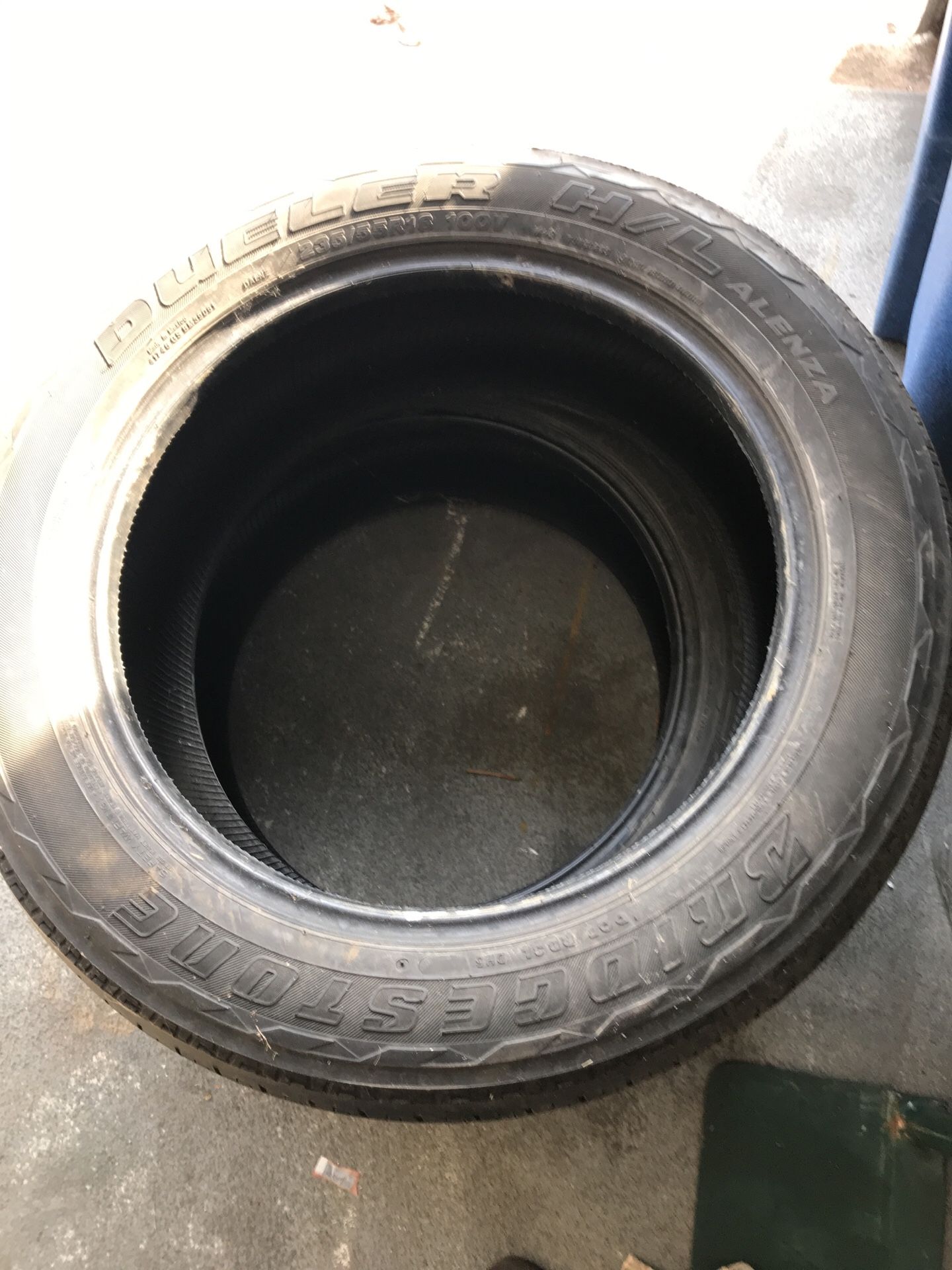 2 Bridgestone tires - 235/55 R18