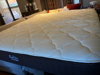 KING SIZE HYBRID MATTRESS