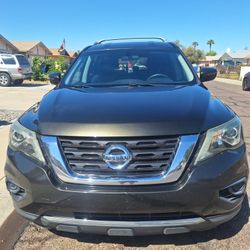 NISSAN PATHFINDER 2017