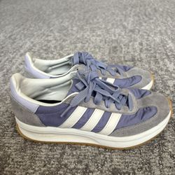 Adidas Run 70 Women’s shoe 