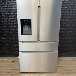 Mora Refrigerator w/Warranty! R1744A