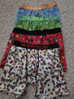 4 PAIRS MENS LARGE Boxer $2 For All