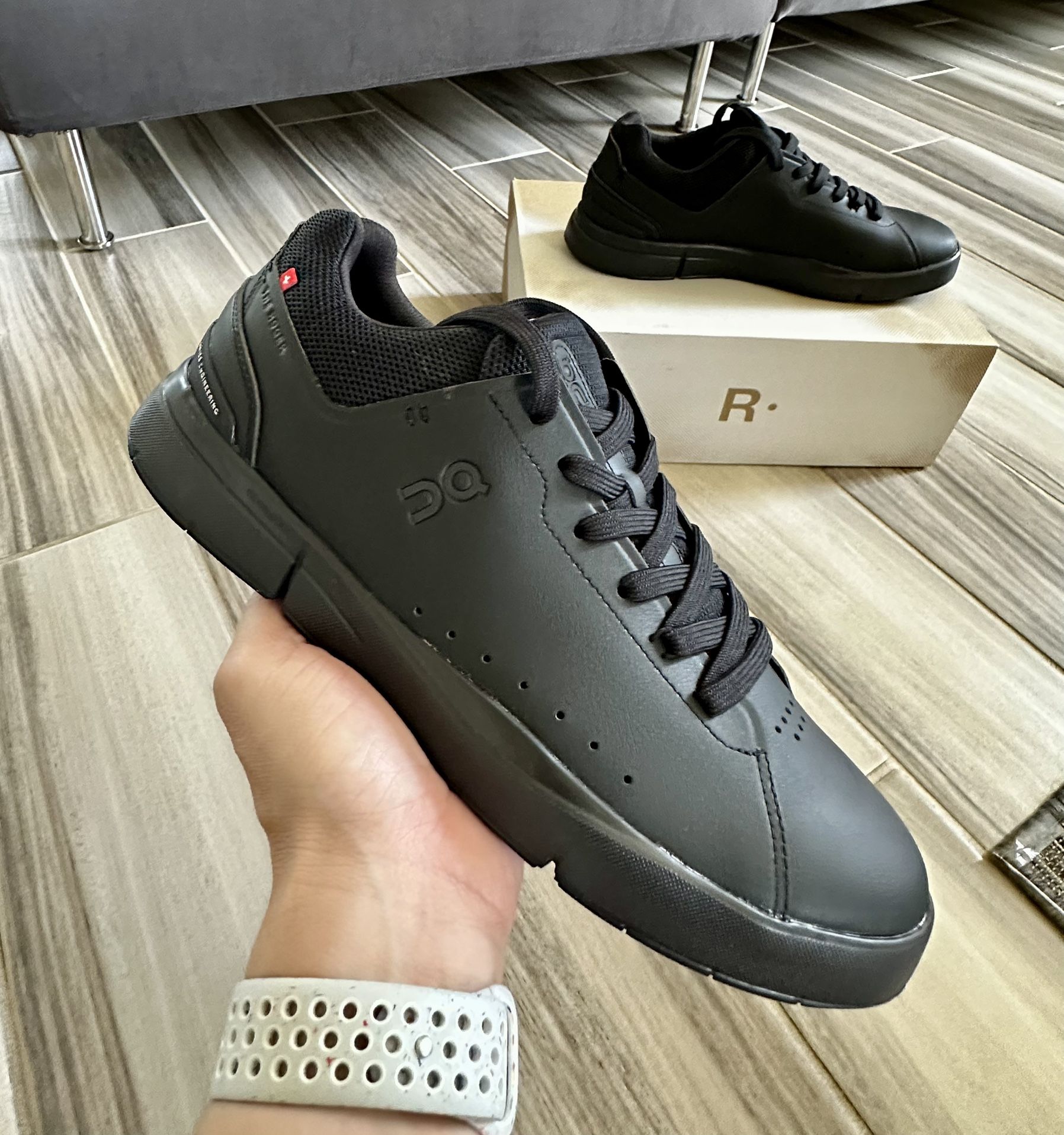 Men\'s On THE ROGER Advantage Casual Shoes - All Black 3MD10640 Men main image 3