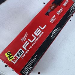 Milwaukee New 3/8” Ratchet 12M Fuel 