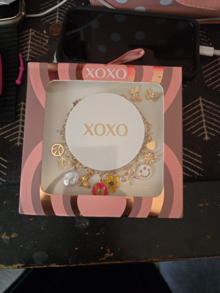 Charm Bracelet
