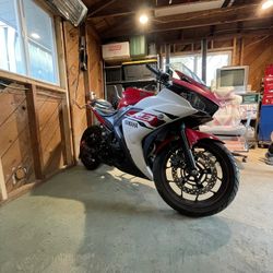 2015 Yamaha Yzfr-3