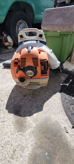 Gas blower