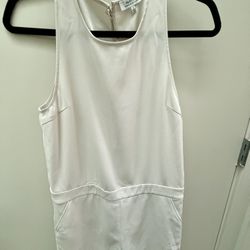 Aritizia Babaton Romper - Size 2