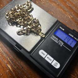 10k Necklace 