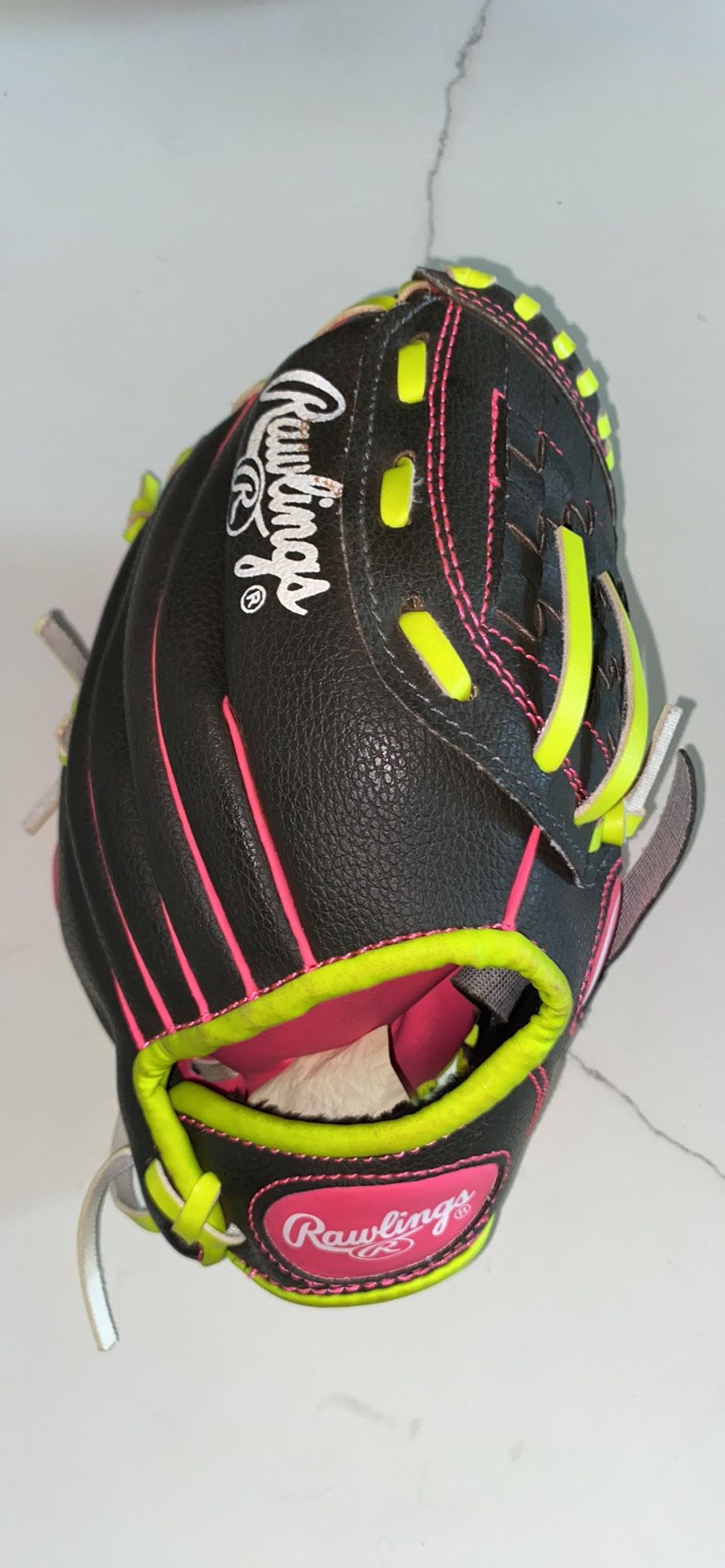 T-ball Glove 