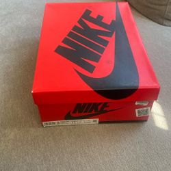 *NEW* Jordan 1 Retro High OG Starfish (Women) Size 11 W