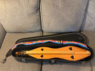 DULCIMER with case, beautiful strap, and instructional/song books!