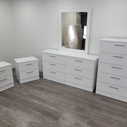 Dresser Whit Mirror, Chest And 2 Nightstands - Cómoda Con Espejo , Gavetero Y 2 Mesitas De Noche  
